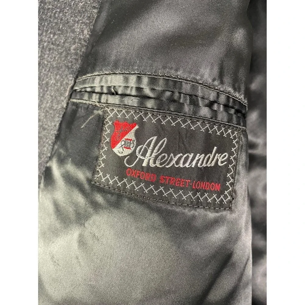 Alexandre of London step into